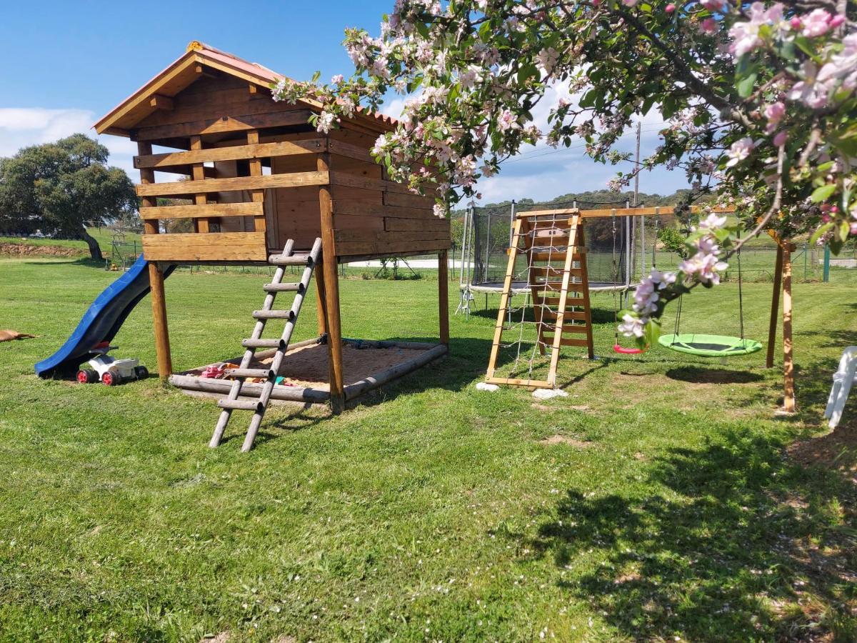 Can Cabanyes Llagostera Bagian luar foto